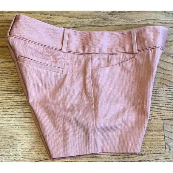 The Limited Tailored Shorts Peach Orange 5’ Inseam NWT Size 4 - Picture 5 of 9